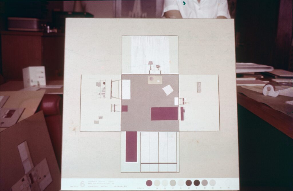 Prancha de decoração com planta e paredes rebatidas — P0008 — Residência Salvador Messina Neto, Jundiaí — F016-P0008-1960-S03-D00013
