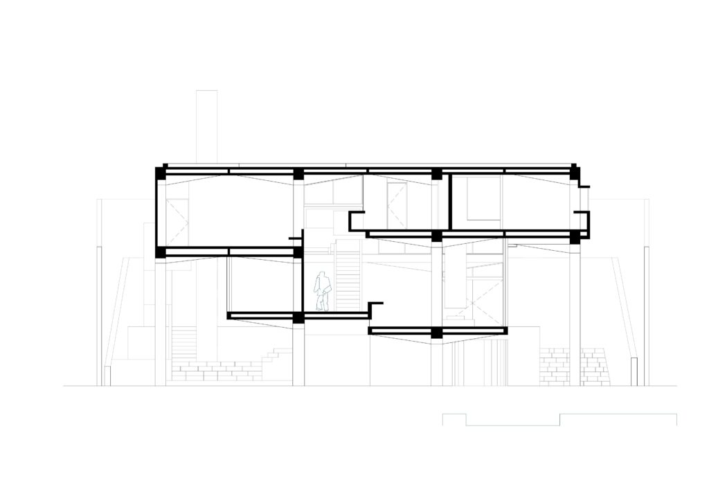 Corte transversal (redesenho ComoVer) — P0001 — Residência João Marino — F028-P0001-1969-S05-D00006