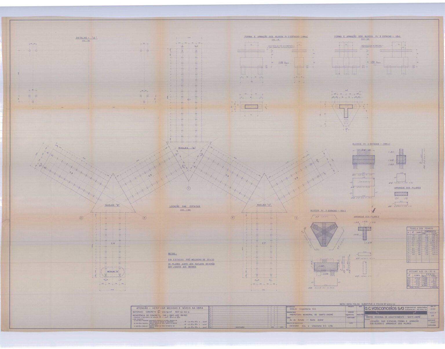 Locação das estacas, forma e armação dos blocos e arranque dos pilares — P0009 — CRASA, Sto. André — F026-P0009-1978-S01-D00028