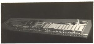 Maquete de projeto arquitetônico mostrando conjunto de edifícios e área ajardinada — P0015 — SESI — Ribeirão Preto